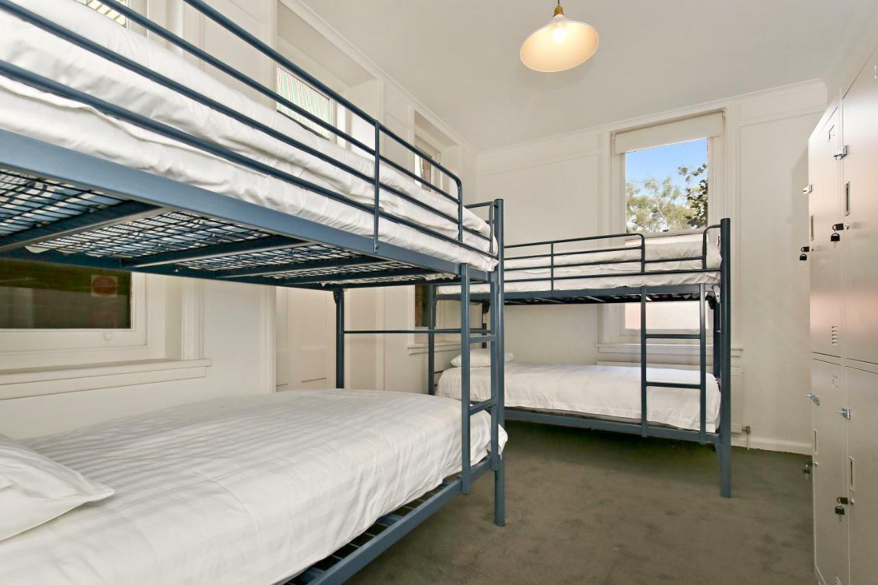 Hub Hostel Melbourne Exterior photo