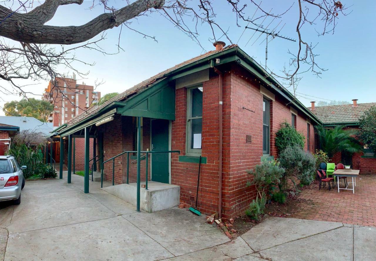 Hub Hostel Melbourne Exterior photo